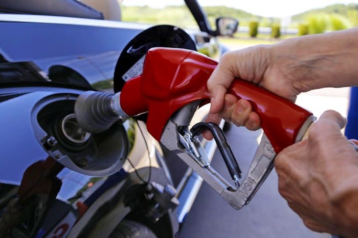 Area gas prices see bigger spike than elsewhere across Texas, US